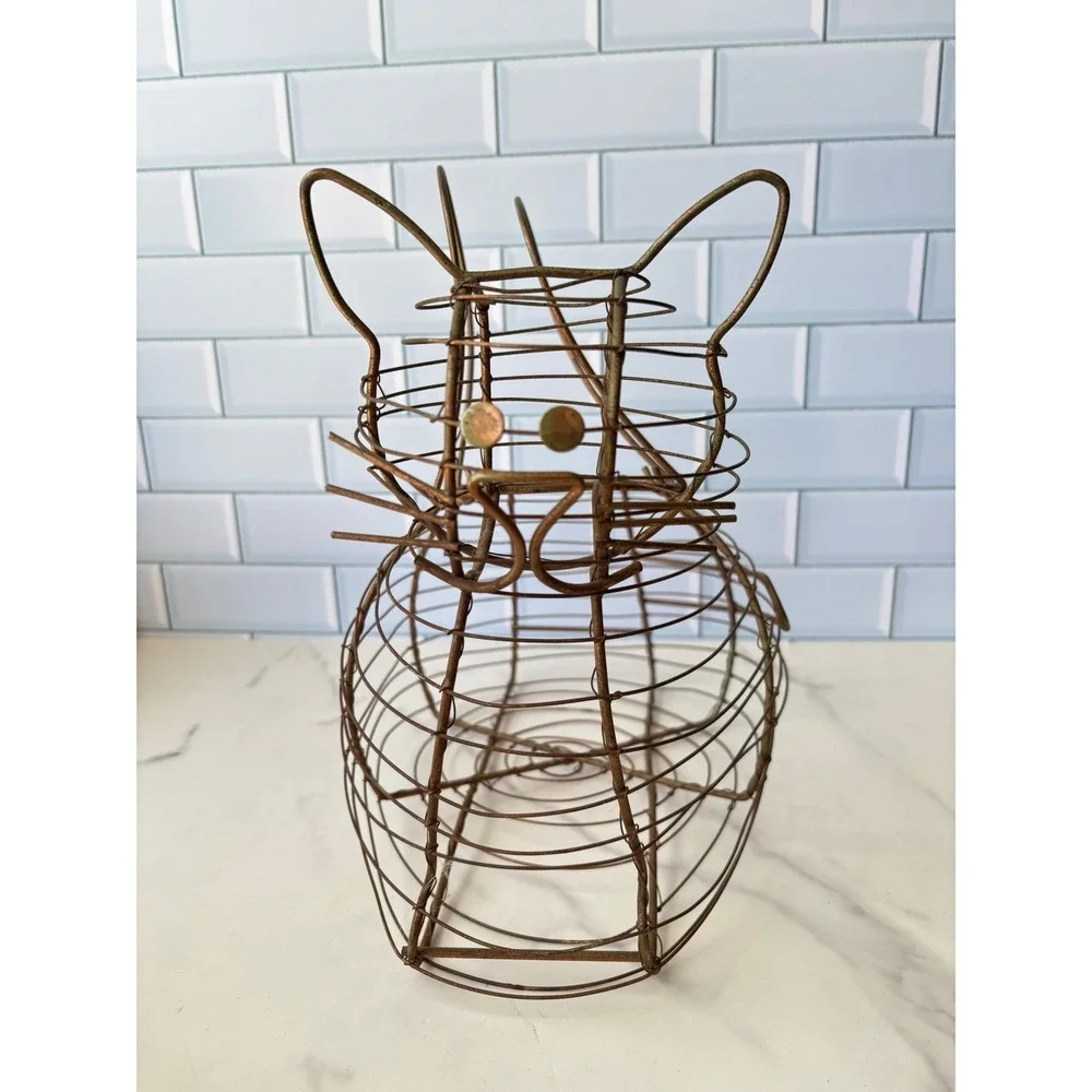 Vintage Wire Cat Egg Basket Copper Tone Metal Farmhouse Kitchen Decor